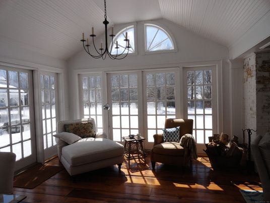 Chandelier, Interior, Wood Texture Flooring