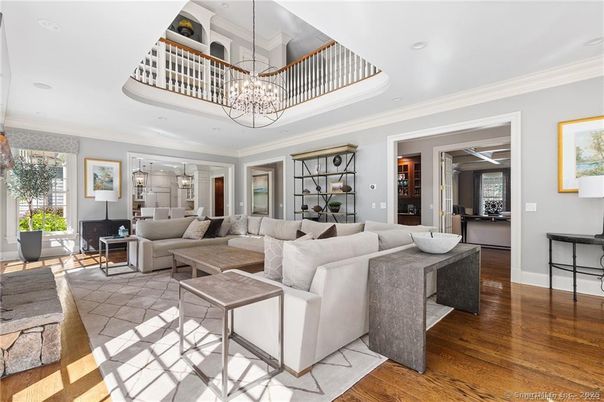 Chandelier, Interior, Living room, Recessed Lighting, Wood Texture Flooring