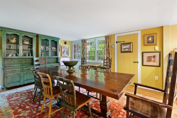 Dining room, Interior