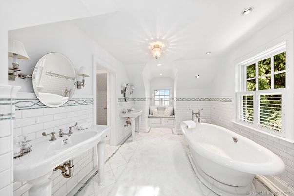 Bathroom, Dual Sink Vanities, Interior, Marble, Recessed Lighting