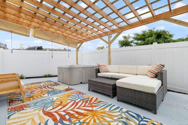 Exterior, Hot Tub