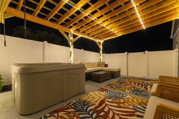 Exterior, Hot Tub