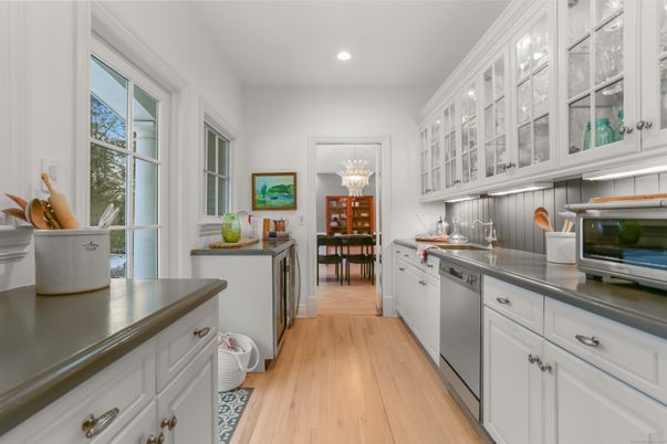 Dining room, Interior, Kitchen, Recessed Lighting, Wood Texture Flooring
