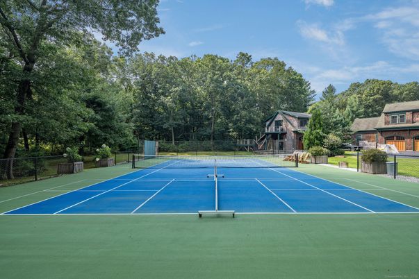 Exterior, Tennis Courts