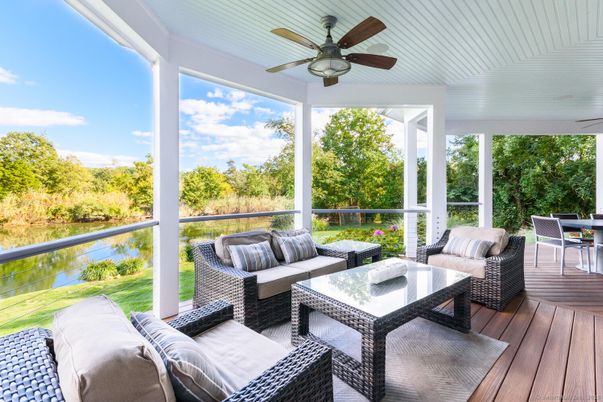 Interior, Living room, Sun Room, Water, Wood Texture Flooring