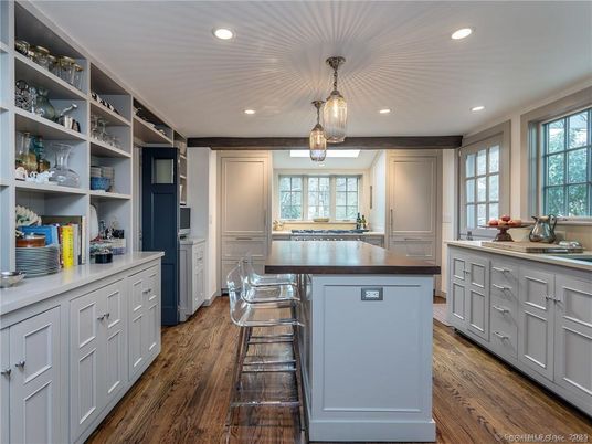 Interior, Kitchen, Pendant Lights, Recessed Lighting, Wood Texture Flooring