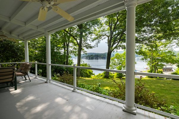 Interior, Sun Room, Water
