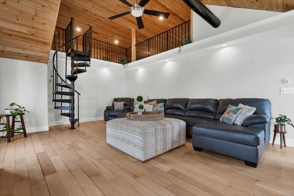 Interior, Living room, Recessed Lighting, Wooden Beams, Wooden Ceilings, Wood Texture Flooring