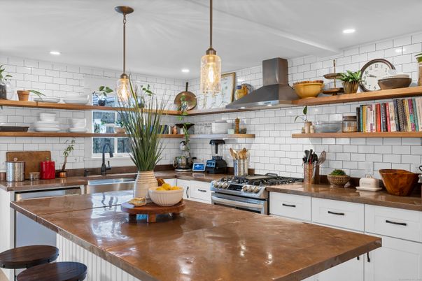 Interior, Kitchen, Pendant Lights, Recessed Lighting, Stainless Steel Appliances