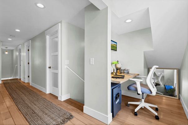 Home Office, Interior, Recessed Lighting, Wood Texture Flooring