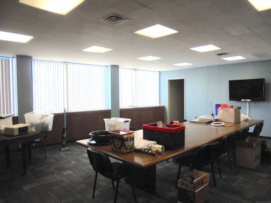 Dining room, Interior, Recessed Lighting