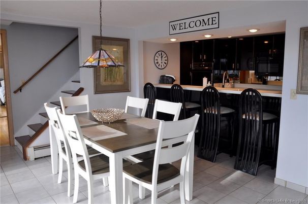 Dining room, Interior, Kitchen, Pendant Lights, Recessed Lighting
