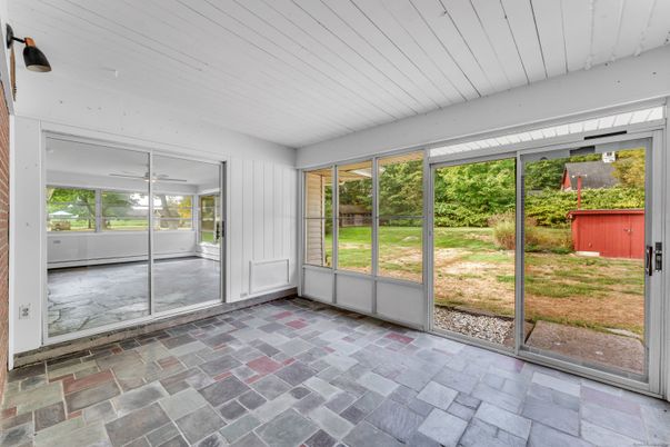 Empty room, Interior, Sun Room