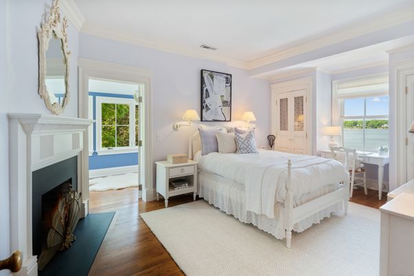 Bedroom, Fireplace, Interior, Wood Texture Flooring