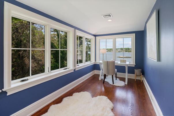 Home Office, Interior, Recessed Lighting, Wood Texture Flooring