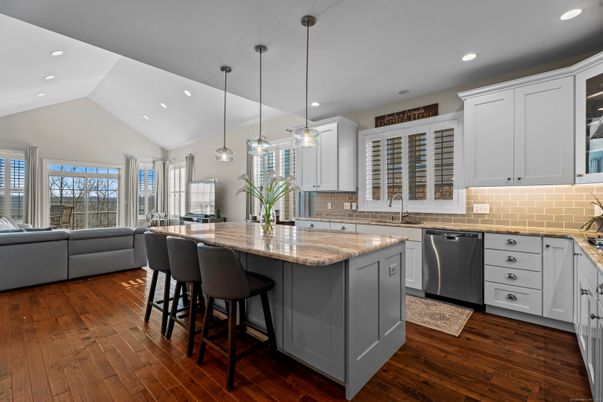 Interior, Kitchen, Living room, Pendant Lights, Recessed Lighting, Stainless Steel Appliances, Wood Texture Flooring