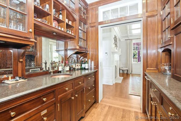 Fireplace, Interior, Kitchen, Wood Texture Flooring