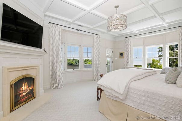 Bedroom, Chandelier, Fireplace, Interior, Pendant Lights