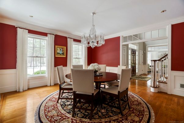 Chandelier, Dining room, Interior, Recessed Lighting, Wood Texture Flooring