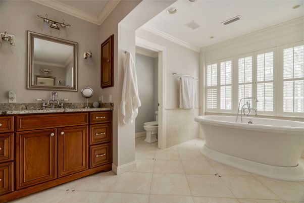 Bathroom, Dual Sink Vanities, Free Standing Baths, Interior, Recessed Lighting