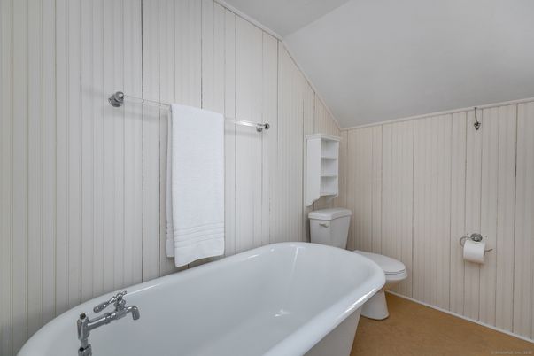 Bathroom, Free Standing Baths, Interior