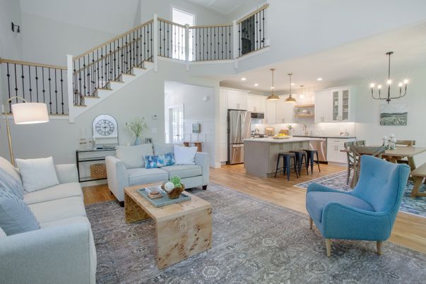 Dining room, Interior, Kitchen, Living room, Pendant Lights, Recessed Lighting, Stainless Steel Appliances, Wood Texture Flooring