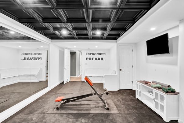 Fitness Equipment, Interior, Recessed Lighting