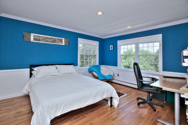 Bedroom, Home Office, Interior, Recessed Lighting, Wood Texture Flooring