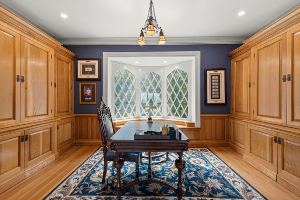 Home Office, Interior, Pendant Lights, Recessed Lighting, Wood Texture Flooring