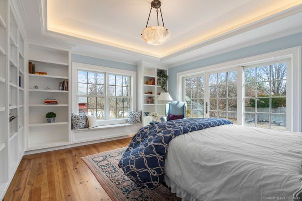 Bedroom, Interior, Pendant Lights, Wood Texture Flooring