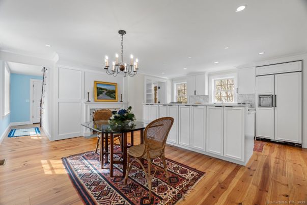 Chandelier, Dining room, Interior, Kitchen, Recessed Lighting, Wood Texture Flooring