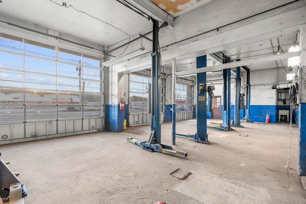 Fitness Equipment, Interior