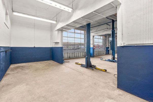 Fitness Equipment, Interior