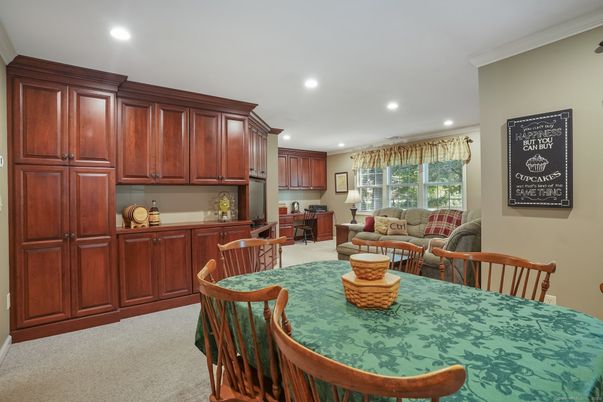 Dining room, Interior, Living room, Recessed Lighting