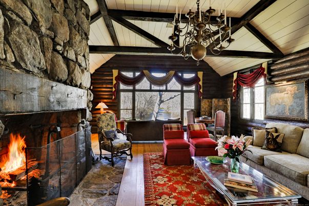 Fireplace, Interior, Living room, Pendant Lights, Stone Walls, Wooden Beams, Wood Texture Flooring