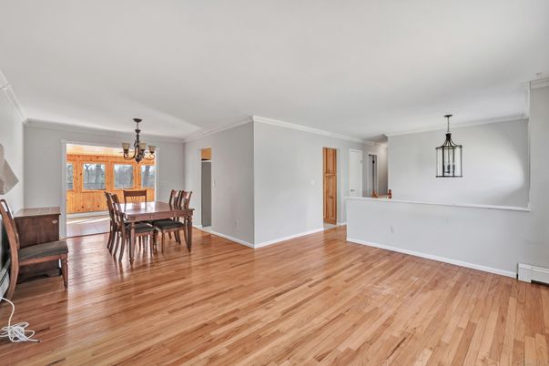 Chandelier, Dining room, Interior, Pendant Lights, Wood Texture Flooring