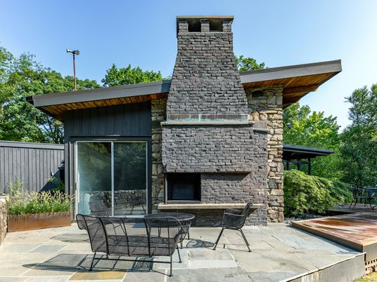 Exterior, Fireplace