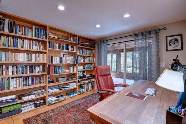 Home Office, Interior, Recessed Lighting, Wood Texture Flooring