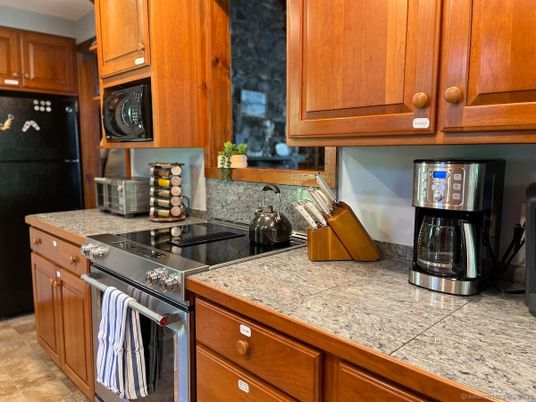 Interior, Kitchen, Tile Countertops