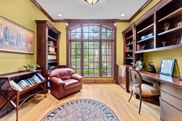 Home Office, Interior, Recessed Lighting, Wood Texture Flooring