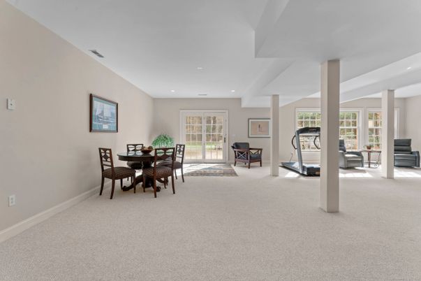 Dining room, Fitness Equipment, Interior, Recessed Lighting