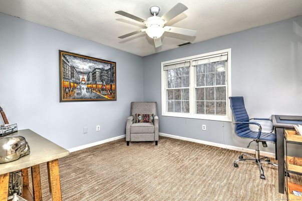 Home Office, Interior