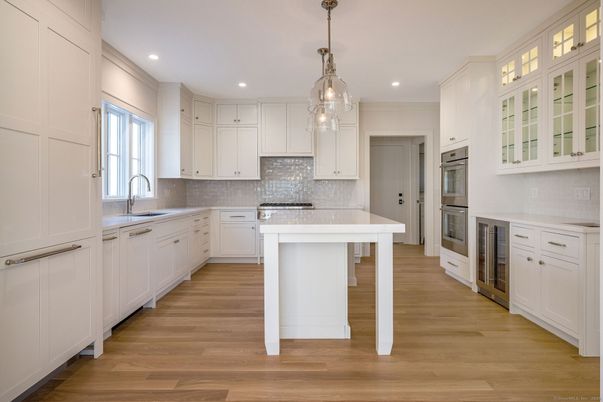 Interior, Kitchen, Pendant Lights, Recessed Lighting, Wood Texture Flooring