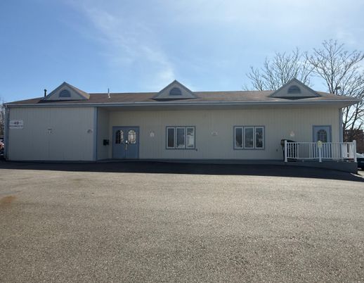 Attached, Exterior, Facade, Farmhouse