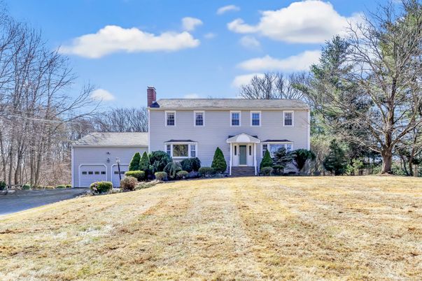 Attached, Backyard, Exterior, Facade, Georgian