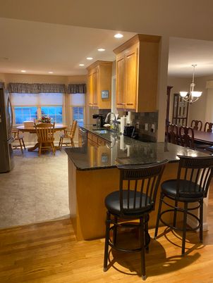 Chandelier, Dining room, Interior, Kitchen, Recessed Lighting, Wood Texture Flooring