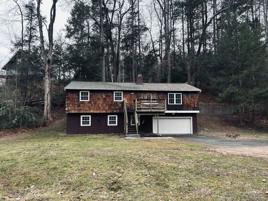 Attached, Exterior, Facade, Raised Ranch