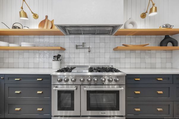 Interior, Kitchen, Stainless Steel Appliances