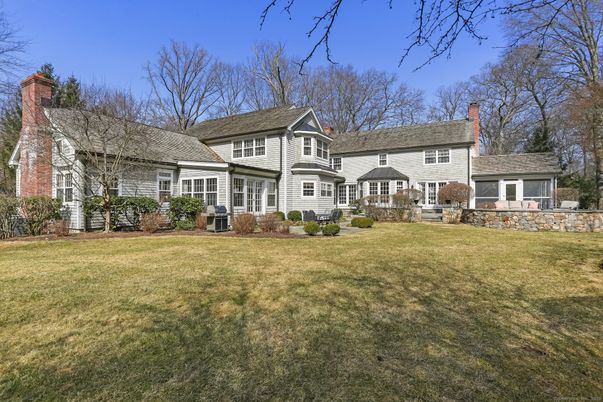 Backyard, Exterior, Facade, Cape Cod