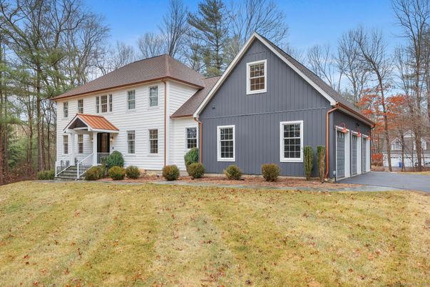 Attached, Exterior, Facade, Farmhouse